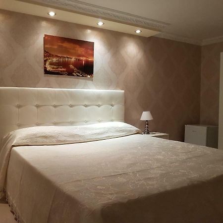 Villa Melissa A Toledo à Naples Extérieur photo
